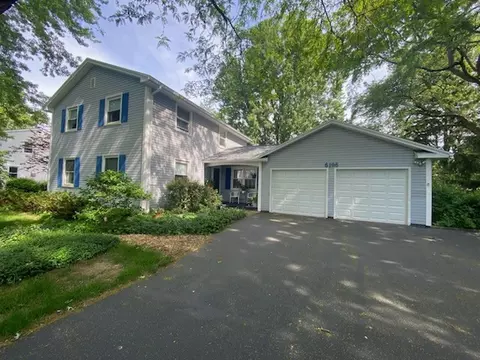 6196 Buckskin Dr, Farmington, NY 14425