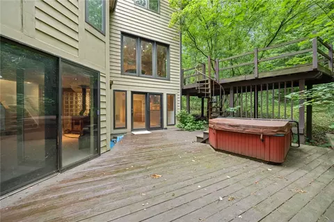 7271 Hertfordshire, Victor, NY 14564