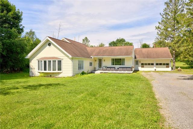 1985 Dublin Rd, Penfield, NY 14526