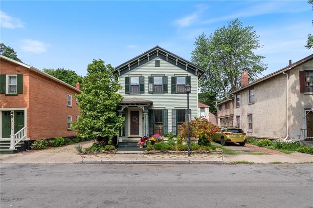 11 Greenwood St, Rochester, NY 14608