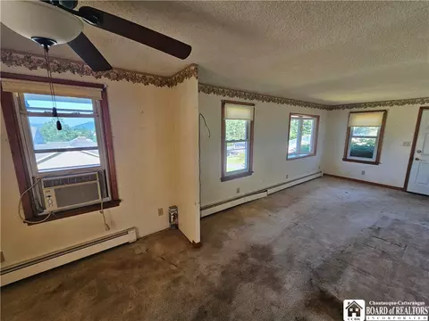 Living - 272 Hamilton Ave, Olean, NY 14760 photo 4 of 4