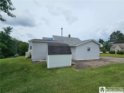 Exterior - 272 Hamilton Ave, Olean, NY 14760 photo 3 of 7