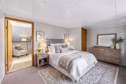 Bedroom - 211 Heberle Rd, Irondequoit, NY 14609 photo 5 of 6