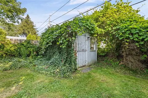 Exterior - 211 Heberle Rd, Irondequoit, NY 14609 photo 7 of 8