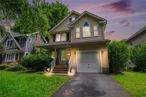26 Morven Rd, Rochester, NY 14610