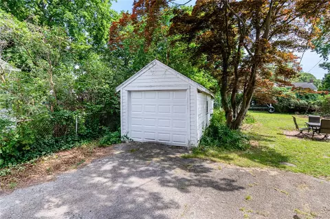 Exterior - 29 Avondale Rd, Irondequoit, NY 14622 photo 5 of 9