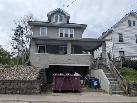 312 Cedar Pl, East Rochester, NY 14445