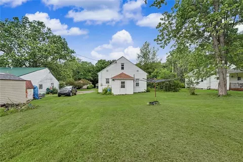 30 Park Ave, Eldred, PA 16731 photo 5