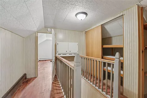 Entry Way - 30 Park Ave, Eldred, PA 16731 photo 3 of 4