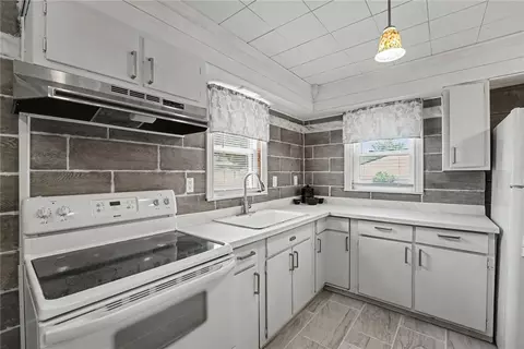 30 Park Ave, Eldred, PA 16731 photo 17