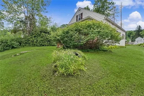 Exterior - 30 Park Ave, Eldred, PA 16731 photo 2 of 7