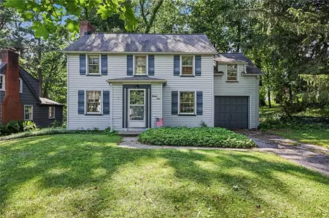 29 Park Ln, Rochester, NY 14625