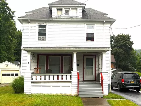709 Grove St, Elmira, NY 14901
