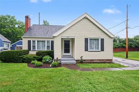 765 S Grosvenor Rd, Rochester, NY 14618