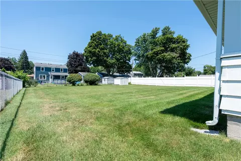 Exterior - 53 Cedar Ln, Irondequoit, NY 14622 photo 5 of 6