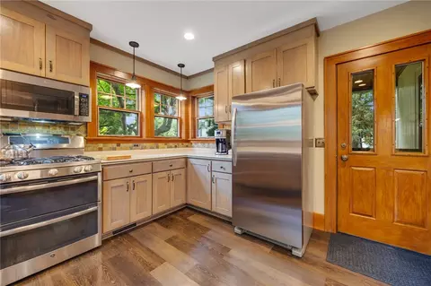 Kitchen - 489 Helendale Rd, Irondequoit, NY 14609 photo 6 of 6