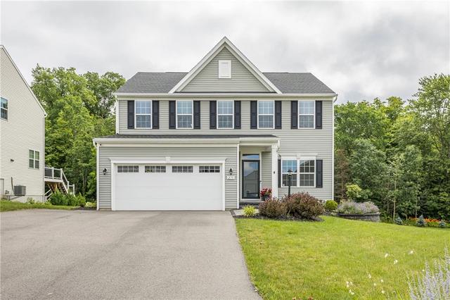 275 Turtle Run, Walworth, NY 14568
