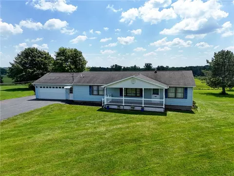 16994 Taylor Rd, Holley, NY 14470