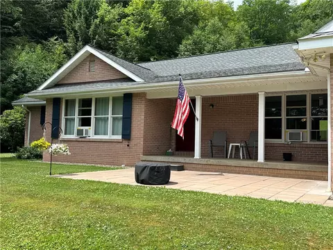 203 Gates Holw, Bradford, PA 16701