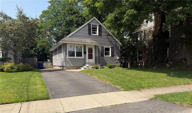 295 Penhurst Rd, Brighton, NY 14610
