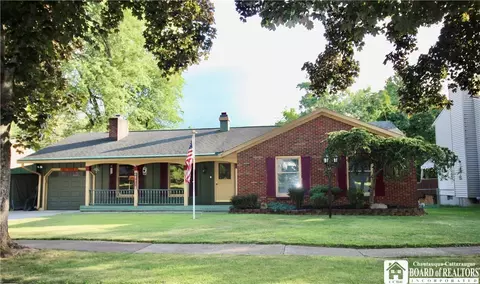 320 E Virginia Blvd, Jamestown, NY 14701