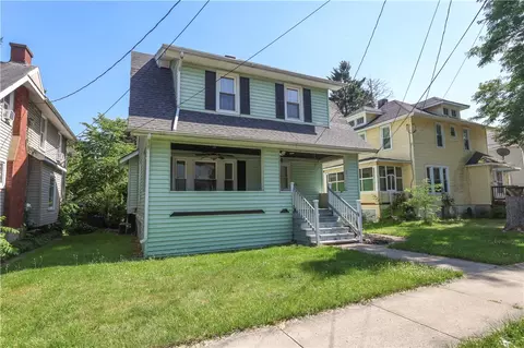 827 W Gray St, Elmira, NY 14905