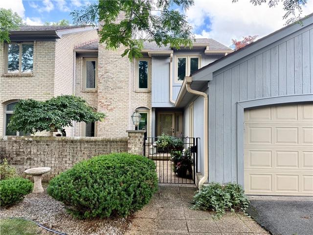 13 Tobey Ct, Pittsford, NY 14534