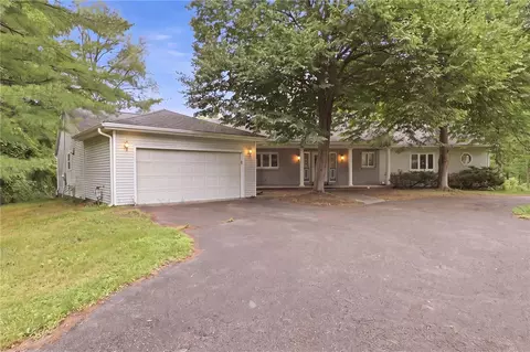 1011 Mile Square Rd, Pittsford, NY 14534