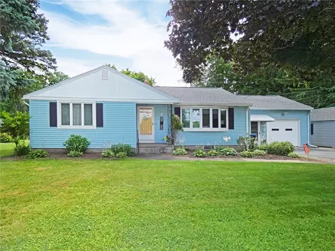 1004 Elmgrove Rd, Gates, NY 14624