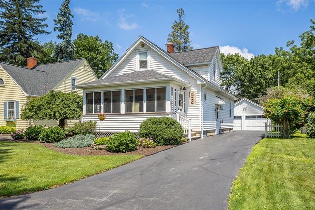 92 Orchard Dr, Rochester, NY 14618