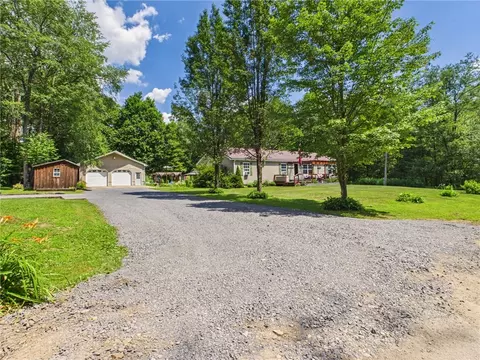 87 Collins Rd, Lafayette, PA 16738