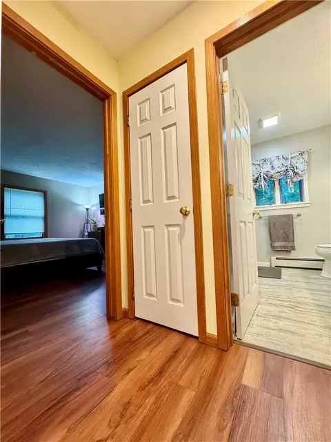 Entry Way - 3271 Goff Rd, Corning, NY 14830 photo 5 of 11