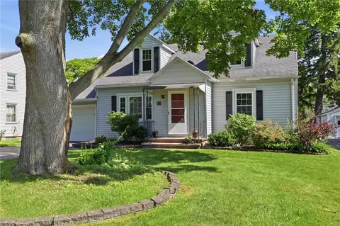 Exterior - 32 Traymore Rd, Irondequoit, NY 14609 photo 4 of 9