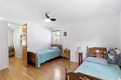 Bedroom - 32 Traymore Rd, Irondequoit, NY 14609 photo 7 of 7