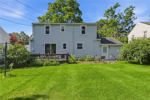 Exterior - 32 Traymore Rd, Irondequoit, NY 14609 photo 7 of 9