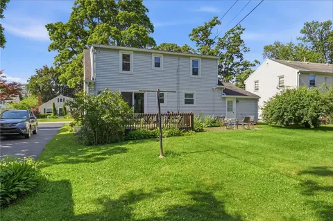 Exterior - 32 Traymore Rd, Irondequoit, NY 14609 photo 9 of 9