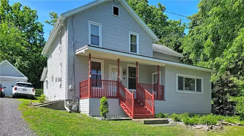 4 Arnold St, Springport, NY 13160