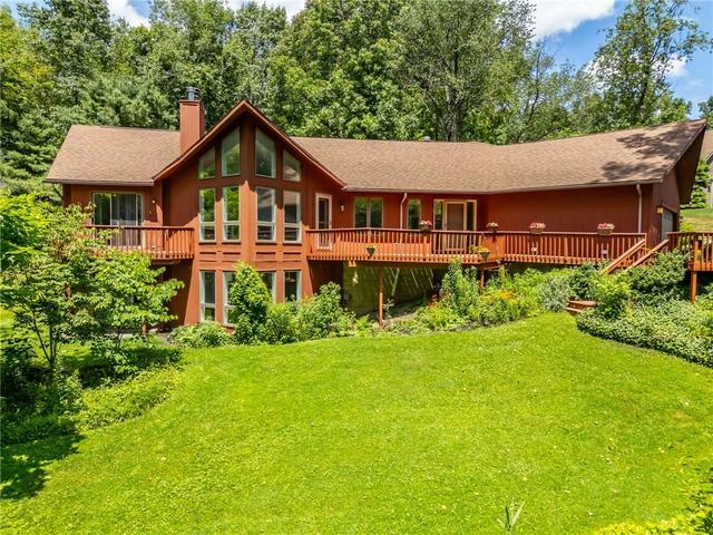 7227 Hertfordshire, Victor, NY 14564