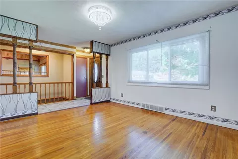 184 Bennett Ave, Irondequoit, NY 14609 photo 10