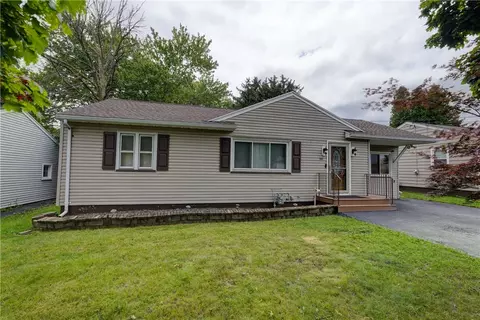184 Bennett Ave, Irondequoit, NY 14609 photo 3