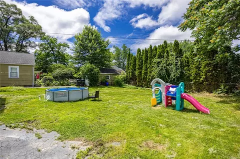 141 Cooper Rd, Irondequoit, NY 14617 photo 28