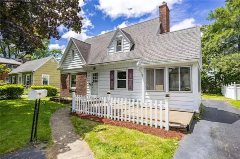 141 Cooper Rd, Irondequoit, NY 14617 photo 32