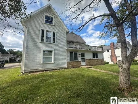 2272 Orchard Pl, Collins, NY 14034