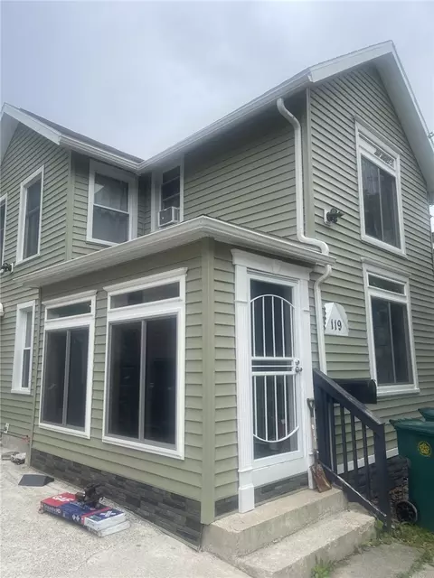 119 Stutson St, Rochester, NY 14612