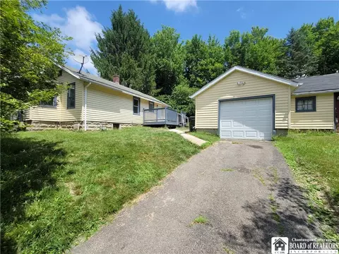 131 Elam Ave, Jamestown, NY 14701