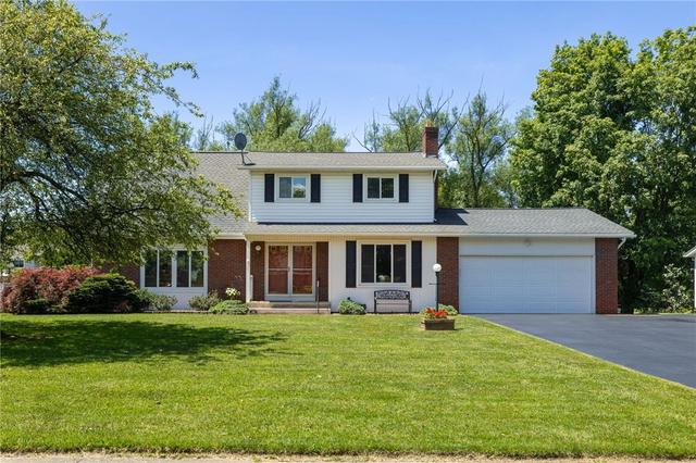 189 Sherri Ann Ln, Greece, NY 14626