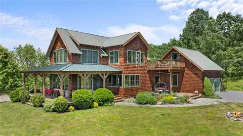 5347 Dutch St, Barrington, NY 14837
