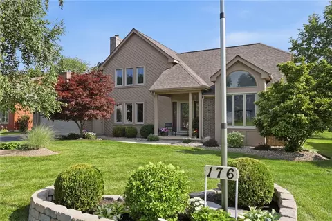 176 Wood, Greece, NY 14612