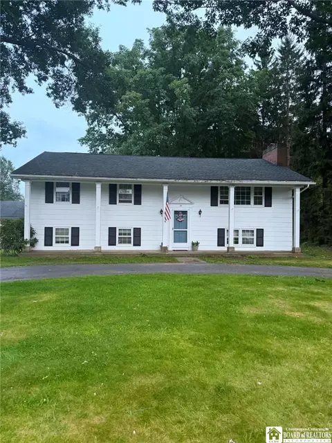 44 Valley View Dr, Carroll, NY 14738