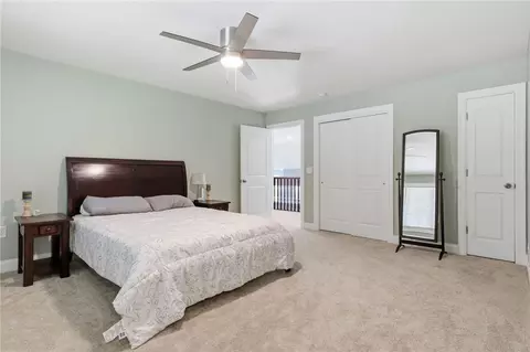 Bedroom - 667 Seneca Rd, Irondequoit, NY 14622 photo 7 of 10